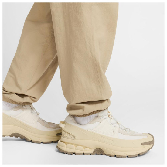 Nike Ανδρικό παντελόνι Club Woven Cargo Pants Nike Ανδρικό παντελόνι Club Woven Cargo Pants